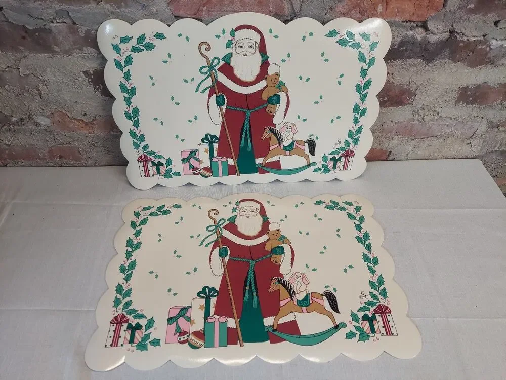 Santa Claus Christmas Placemats Set of 2 Vintage Scalloped Holly Berry Holiday